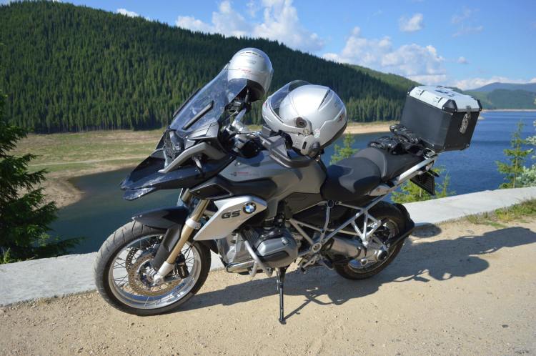 motorbike touring Romania - Transbucegi Road